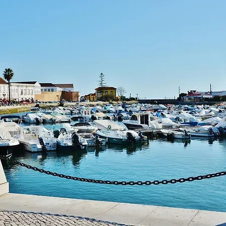 Πανσιόν Residencial A Doca