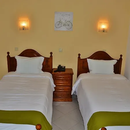 レジデンシャル アドカ ファロ