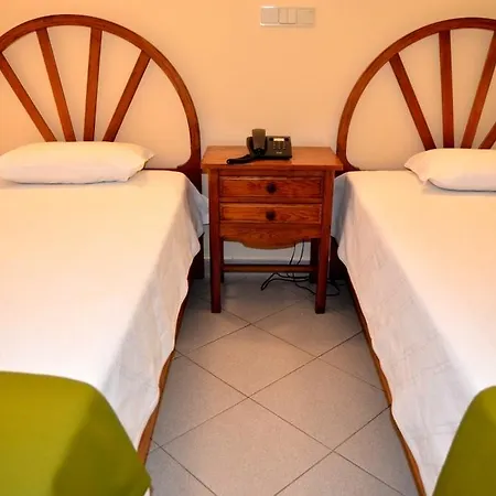 Guest house Residencial A Doca 2*